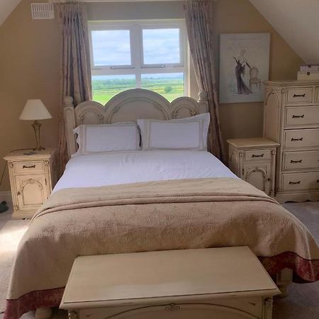 Enniscrone King Room เอนนิสโครน ภายนอก รูปภาพ